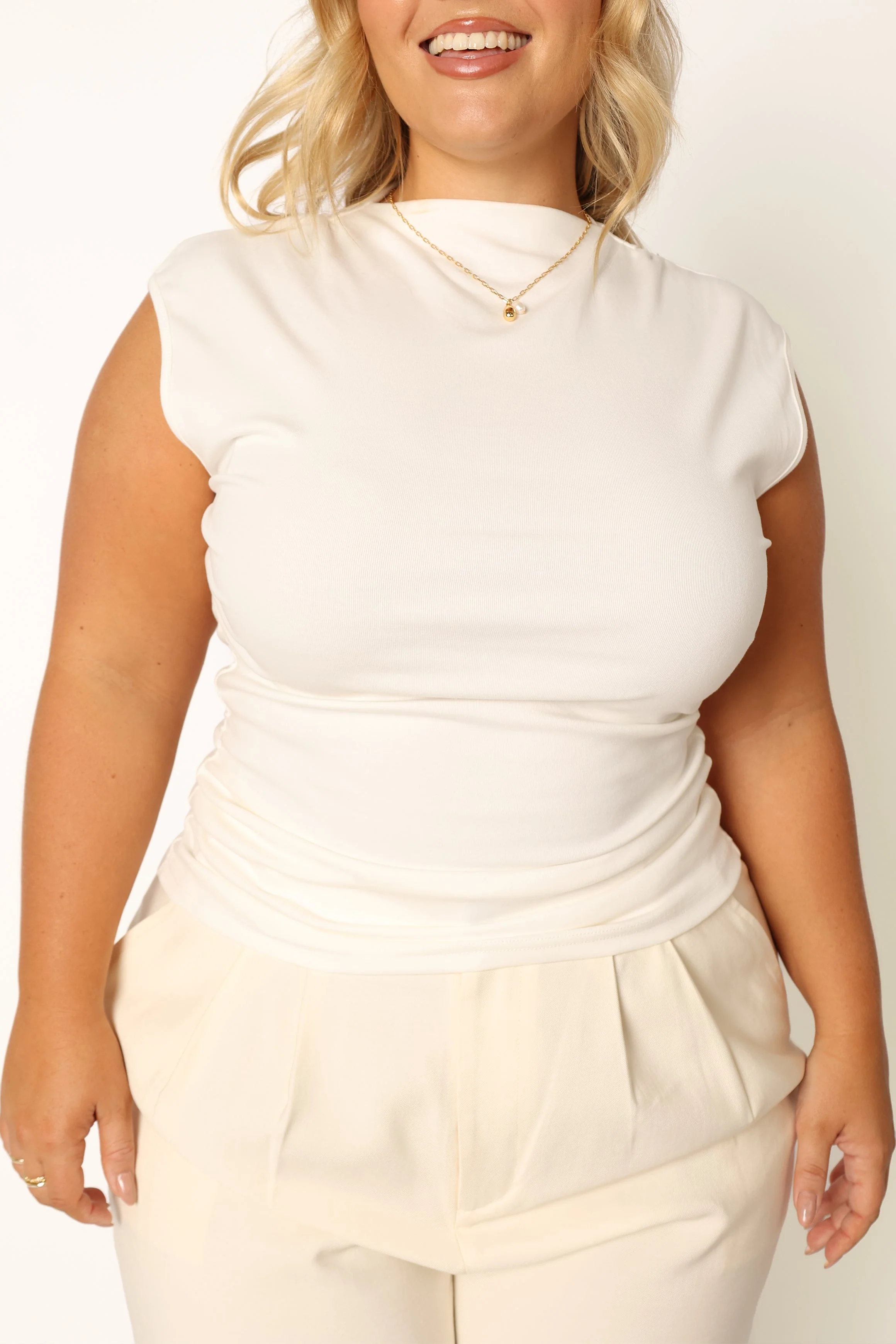Nissa Top - Off White - Image 11